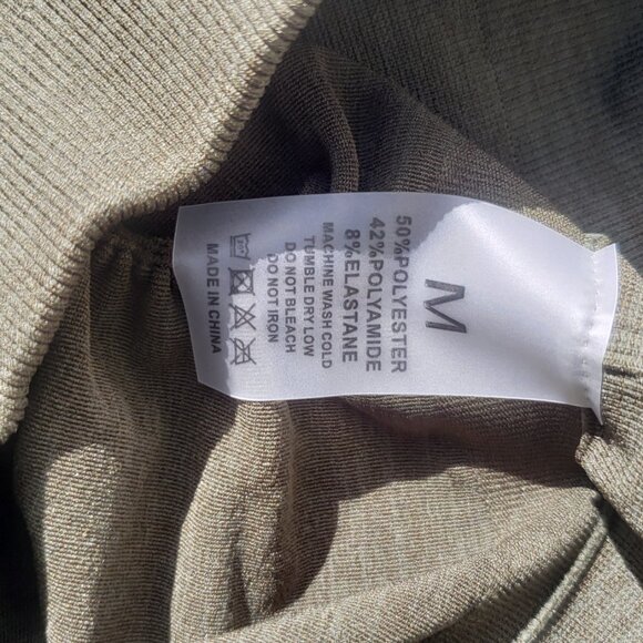 Army Green Leggings with Scrunch Butt NWT - Picture 7 of 7